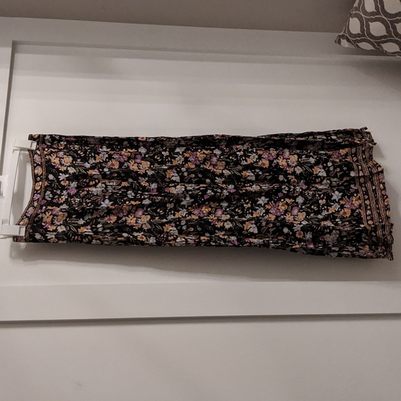 Arnhem Dresses & Skirts - Arnhem skirt